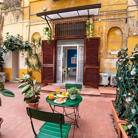 Napoli Centro Casa Vacanza Exterior foto
